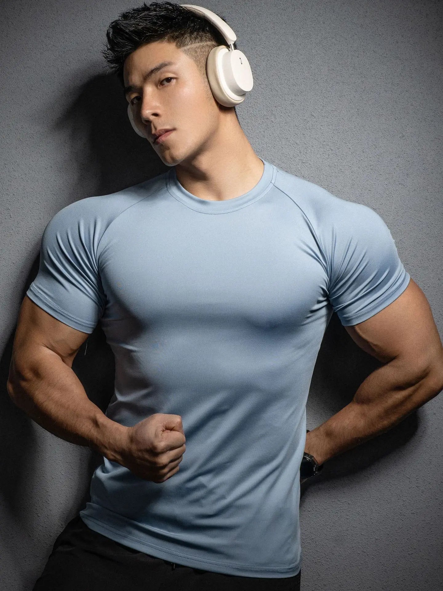 Men's High Performance Athletic T-Shirt for Workouts